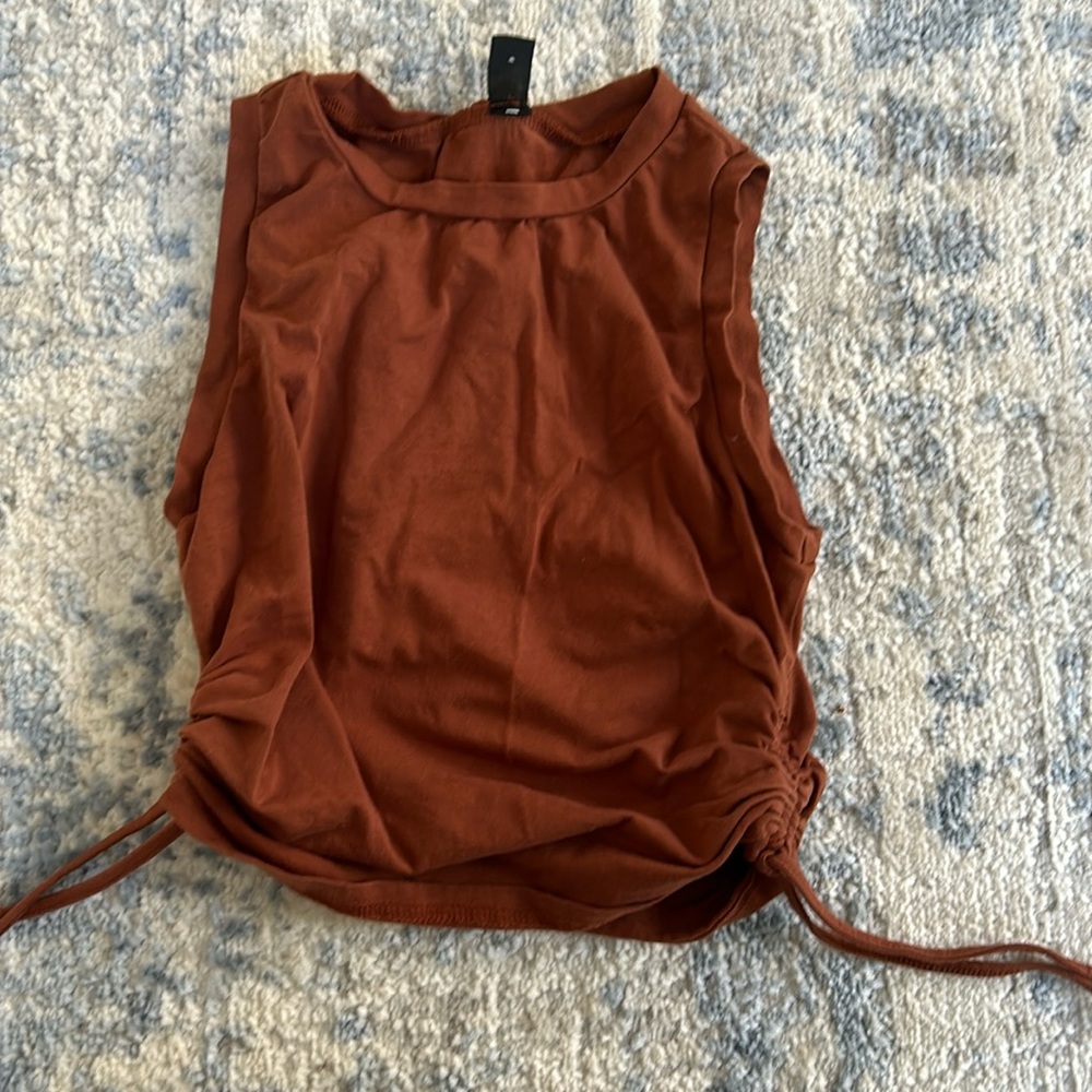 Women’s crop top